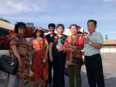 平安万家 隆兴家政服务行业 --访大连市平安兴隆家政服务公司总经理杨爱平