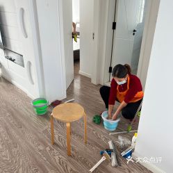 大连洁秀家政 专业服务，洁净无忧